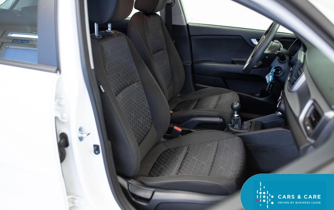 Kia Rio cena 46900 przebieg: 44611, rok produkcji 2021 z Karlino małe 211